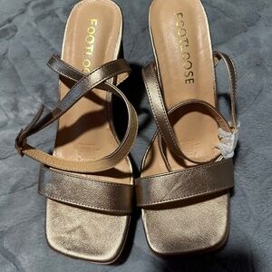 Sexy summer shoes by Footloose